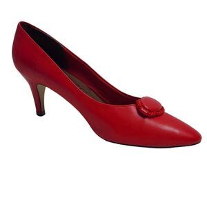 VINTAGE 80s tomato‎ red with broach detail almond toe heels 8.5